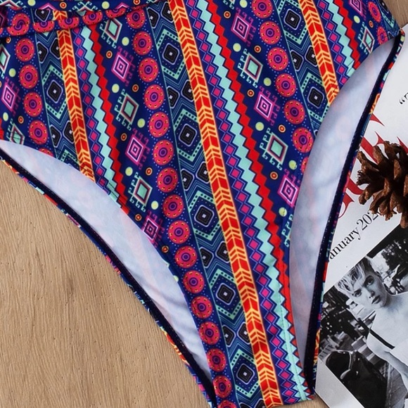 Swimming suit - Picture 2 of 6